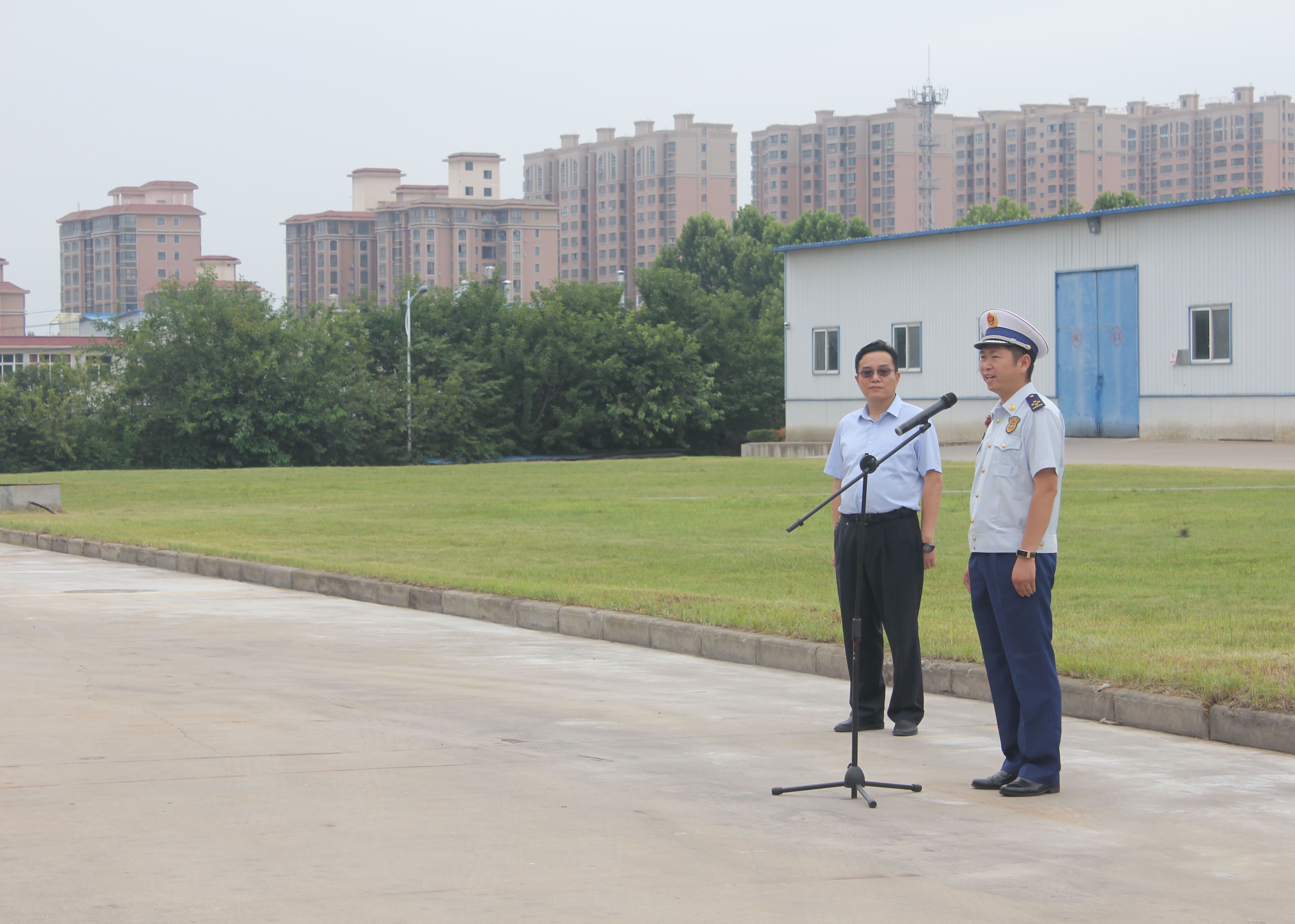 油脂信息2019.07.04《增強(qiáng)安全意識(shí) 提高應(yīng)急能力—全省糧食和物資儲(chǔ)備系統(tǒng)消防應(yīng)急演練觀摩交流活動(dòng)在陜西楊凌來(lái)富公司成功舉辦》 (12).JPG